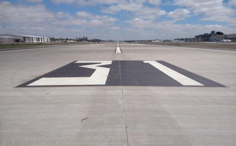 El Aeroparque Jorge Newbery de Buenos Aires estrenará pista e iluminación de primer nivel mundial