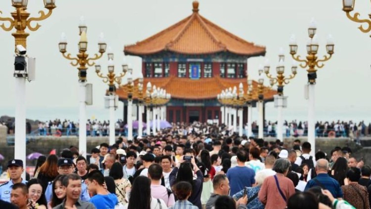 China registró 826 millones de viajes internos en ocho días