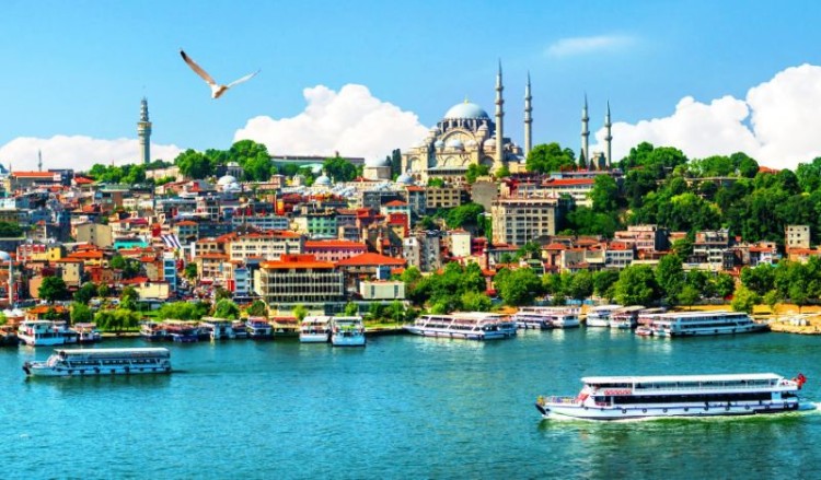 Los ingresos por turismo alcanzaron los 24,5 mil millones de dólares en Turquía