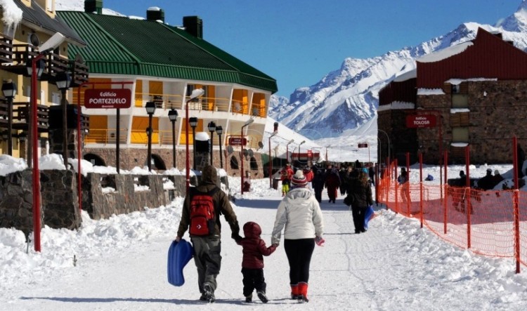 El gobierno mendocino presentó un proyecto de ley para reabrir un centro de esquí