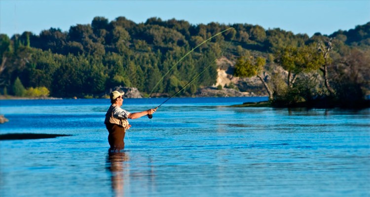 La temporada de pesca comenzó en Neuquén