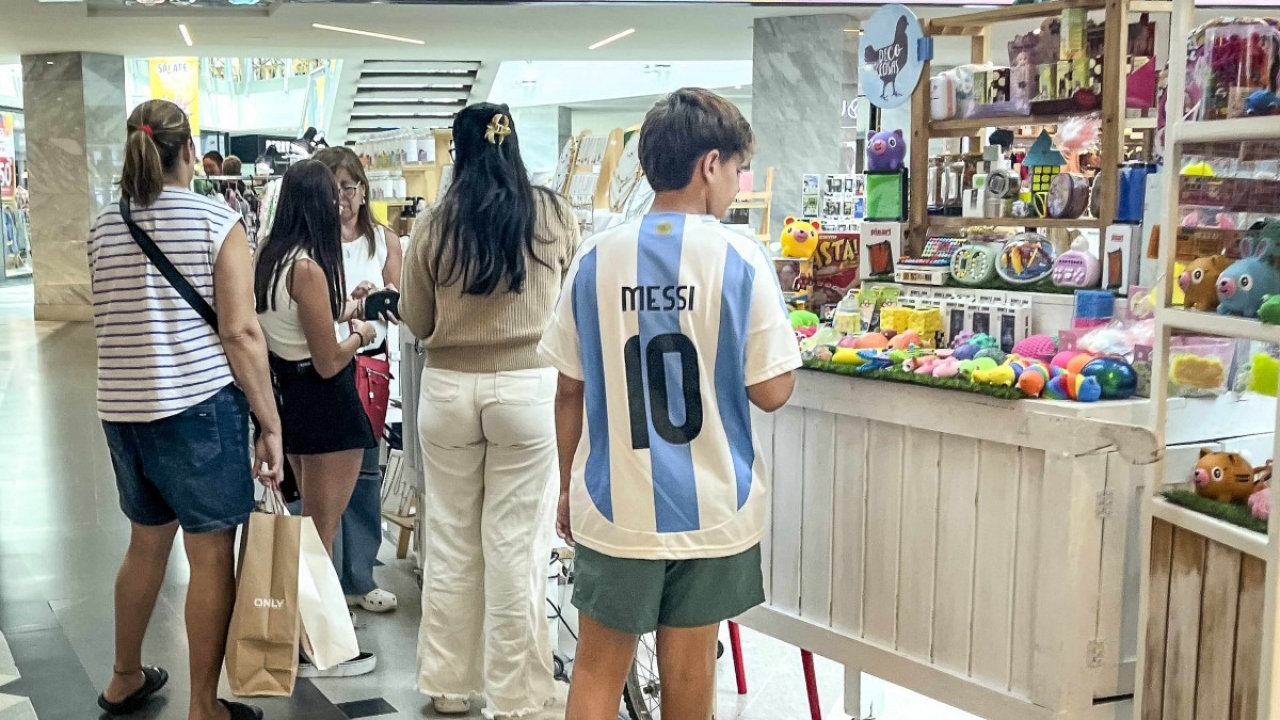 La mayor&iacute;a de los turistas argentinos ajustar&aacute; su presupuesto