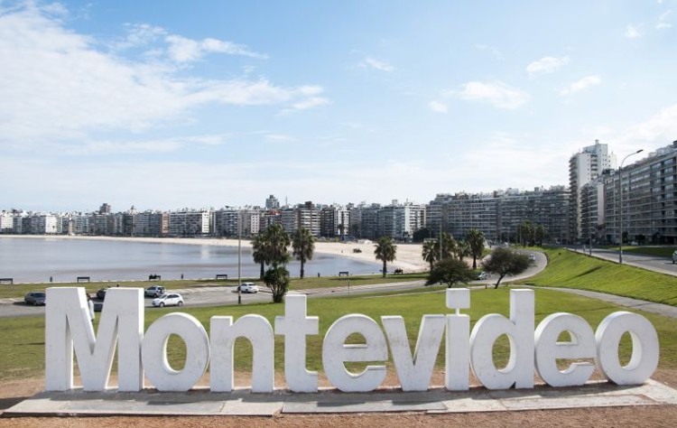 Montevideo recibió el premio como líder en turismo emergente en América del Sur 2021