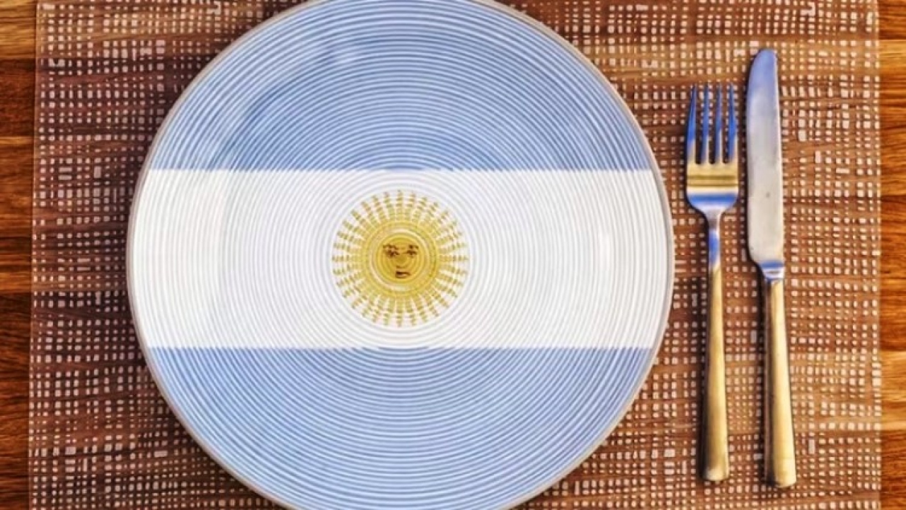 El gobierno argentino lanz&oacute; una gu&iacute;a gastron&oacute;mica propia