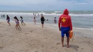 Villa Gesell reforzó la seguridad en sus playas