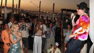 La Choza de Mar aporta m&uacute;sica y diversi&oacute;n a Ovo Beach de Enjoy Punta del Este