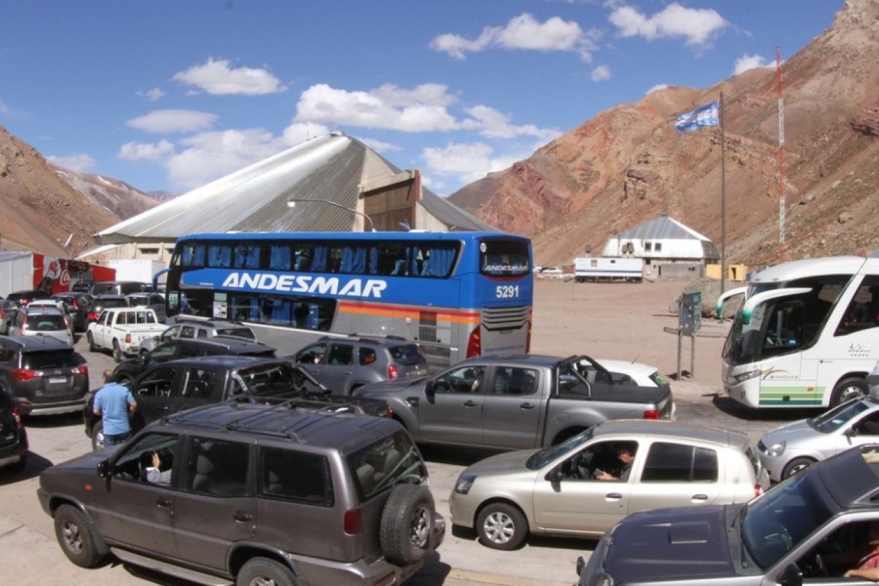 Crece el turismo fronterizo argentino