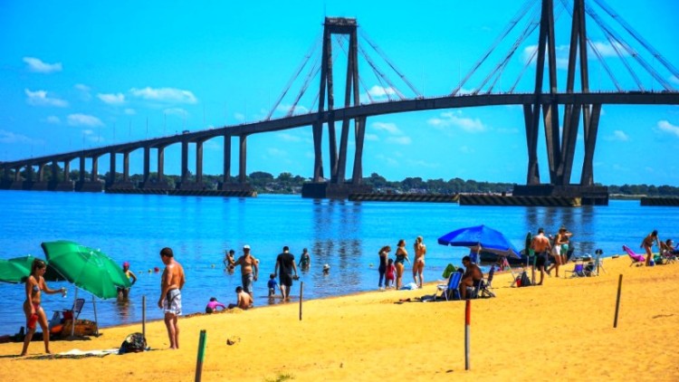 En Corrientes podés disfrutar de la playa durante todo el año