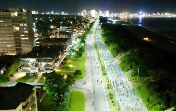 La Corrida de San Fernando en Maldonado celebró medio siglo a puro atletismo