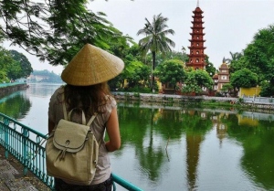 Los vietnamitas prefieren viajar por su país