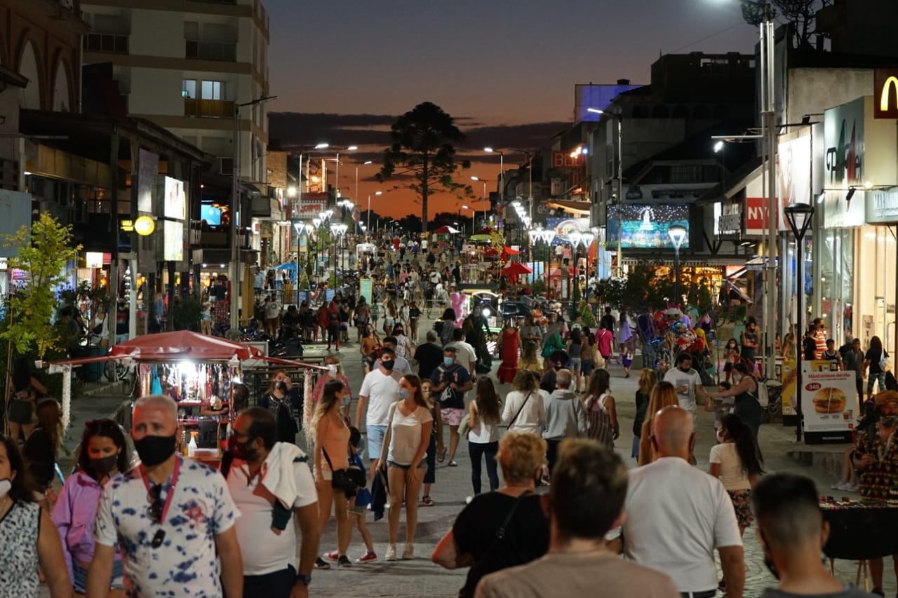 &quot;El feriado largo turístico es un logro colectivo&quot;