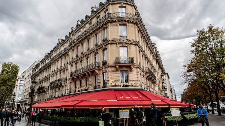 El gobierno francés eliminará los beneficios fiscales para alquileres turísticos