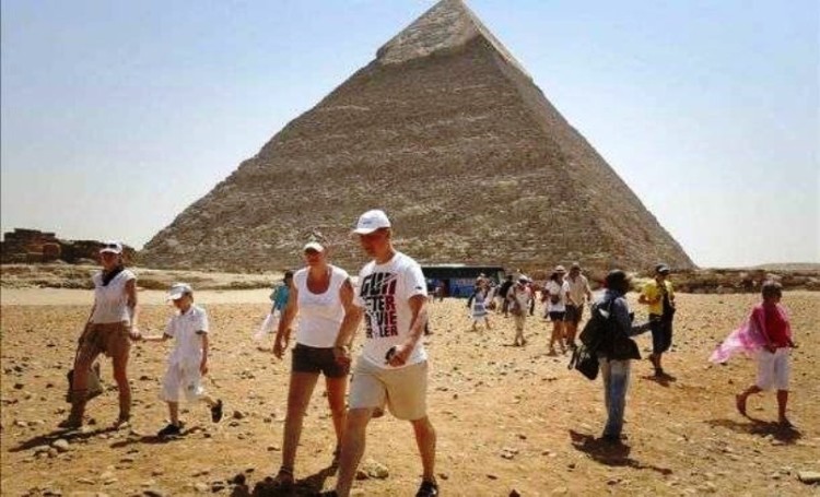 Egipto quiere atraer 30 millones de turistas extranjeros en un año