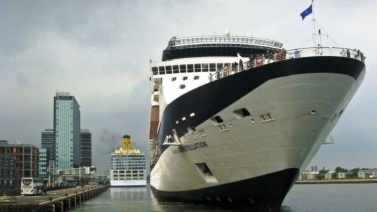 Ámsterdam prohibió el arribo de cruceros