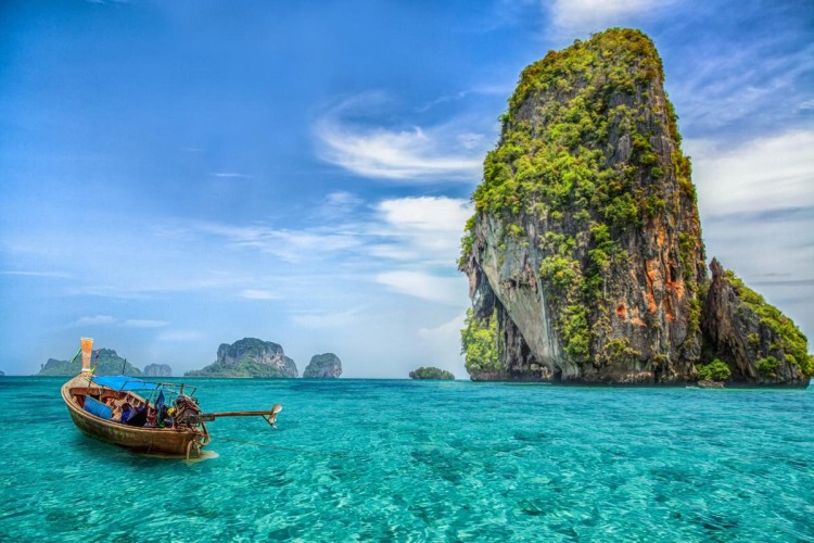 Turistas de 46 países quedarán exentos de hacer cuarentena en Tailandia