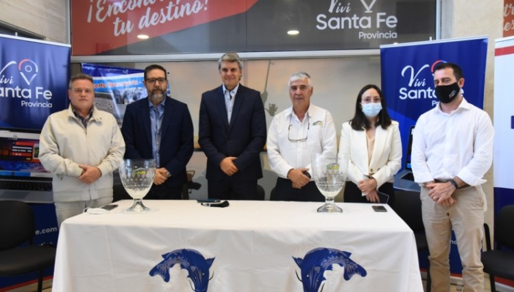 El Concurso Argentino de Pesca del Surubí se presentó en la Nueva Terminal Fluvial de Rosario