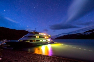 El Glaciar Perito Moreno volvi&oacute; a brillar bajo la luz de la luna despu&eacute;s de 15 a&ntilde;os